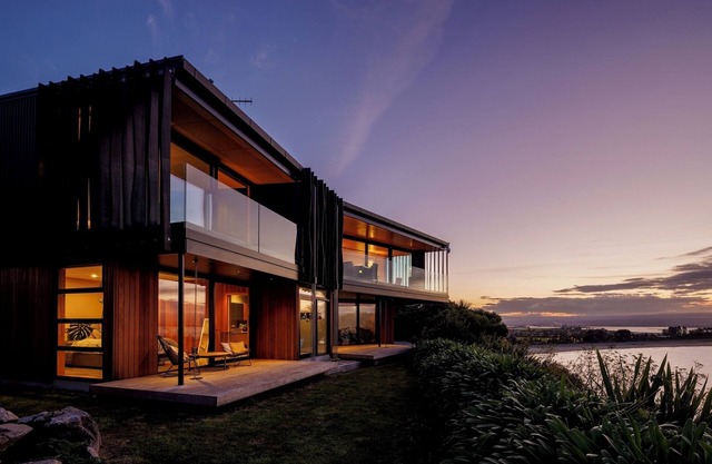 Cliff House - Exceptional Cliff-top Holiday Home