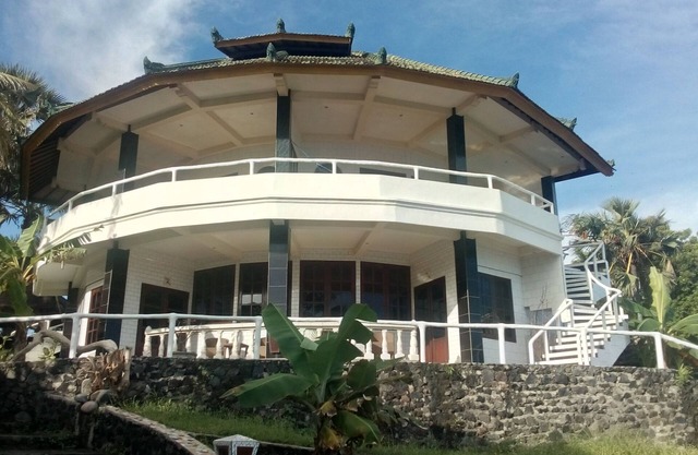 Cliff House en Bali es único, sobre el océano, el sonido de las olas - Unidad 2