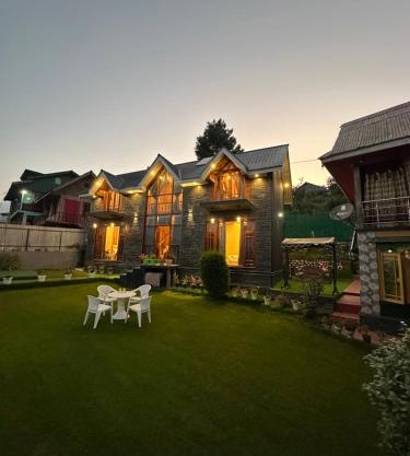 Cliffside cottage