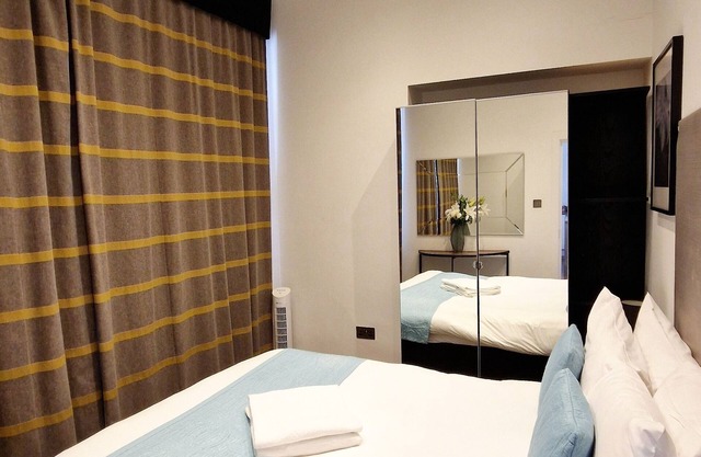 Clockwork Stunning 1 Bedroom