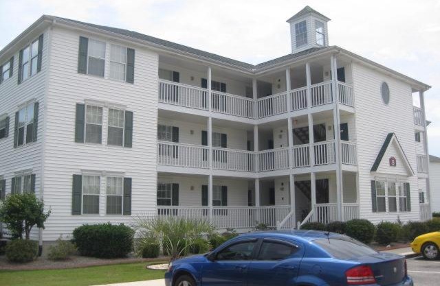 Clonial Charters 1B Condo