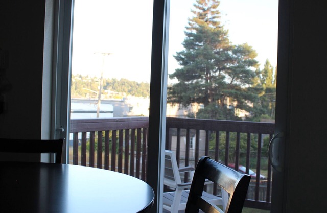 Close to beaches, trails, fishing