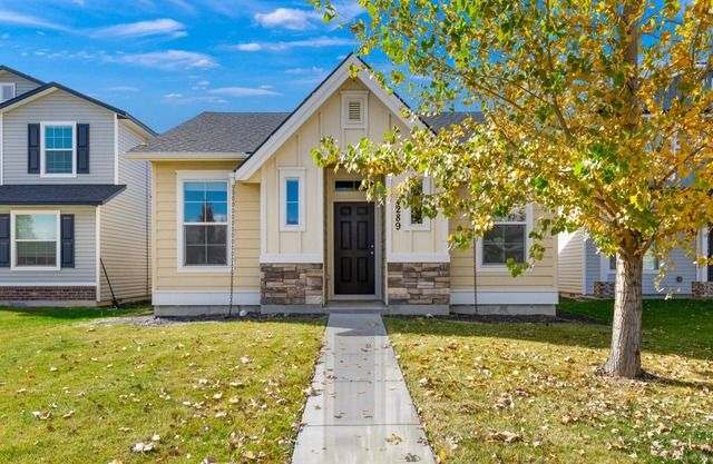 ❃Pool is open! Close to BSU/Nampa/Kuna! Perfect for your Family Vacation!❃