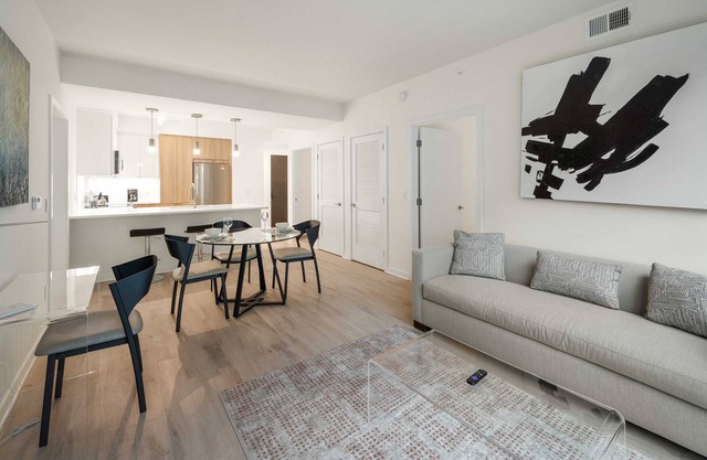 Close to Metro Red Line | Business Traveler Friendly | NoMa