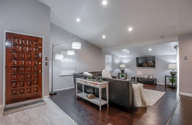 Cerca de Richardson / Plano / Dallas, casa de 4 dormitorios totalmente renovado.