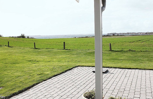 Cerca de la playa y casa de vacaciones para niños con vistas al mar en Fionia
