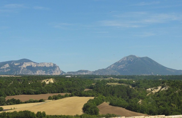 Cerca de las Gorges du Verdon Apartamento con jardín, terraza, vista panorámica.