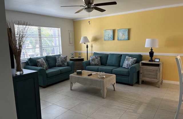 Closest Inn to Deep Water in St James City. Perfect for monthly rental!