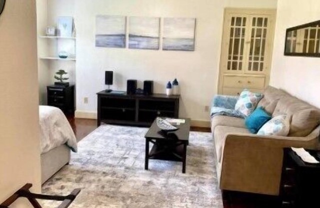 [CLR 07] New OKC Midtown Studio