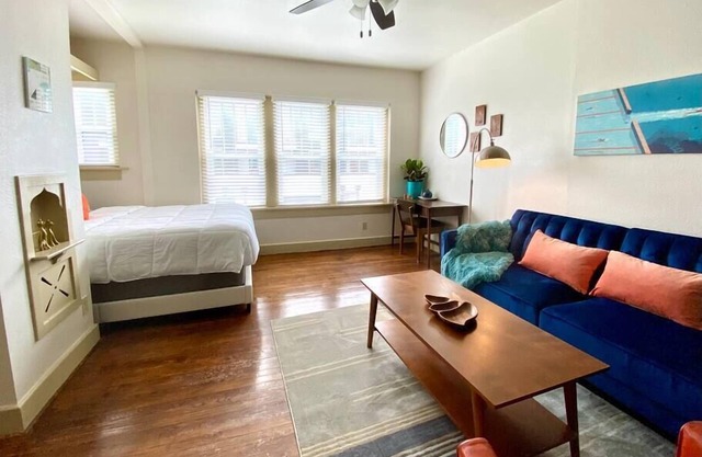 [CLR 11] Midtown OKC New studio