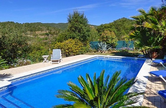 Club Villamar - Chalet romántico hermoso con una piscina privada y un jardín agradable