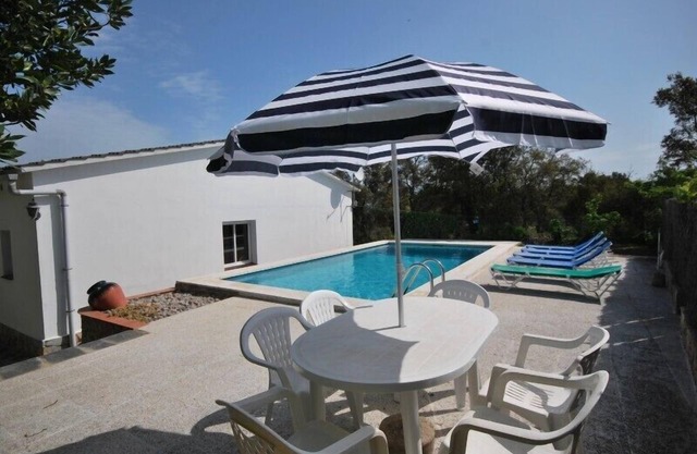 Club Villamar - Bonito chalet con garaje,jardin, barbacoa y piscina privada.