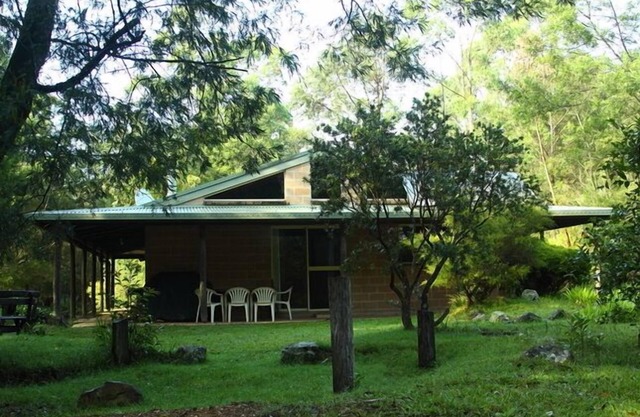 Clyde River Retreat (Carisbrook Lodge)