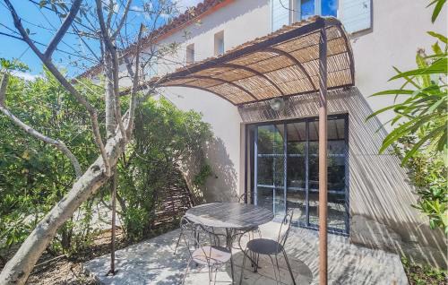 Cozy Home In Saint-Laurent-De-La-Cabrerisse