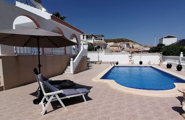 CO2: Villa Jazmin 3 bed 2 bath villa with private pool Camposol