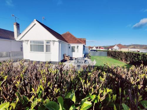Coastal Bungalow