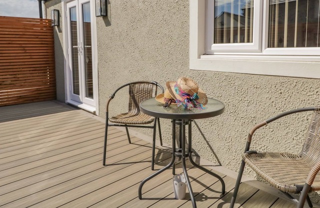 COASTAL COTTAGE, family friendly, country holiday cottage in Seascale