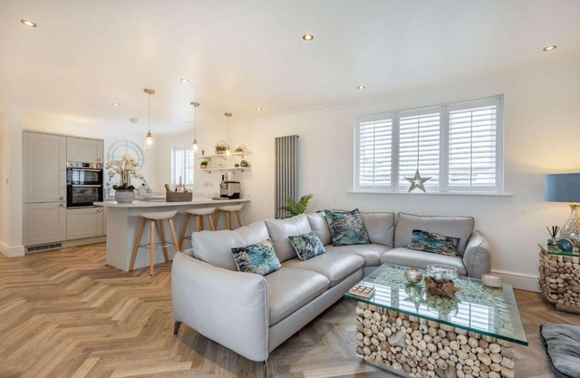 Coastal Cottage in North Wales With Hot Tub