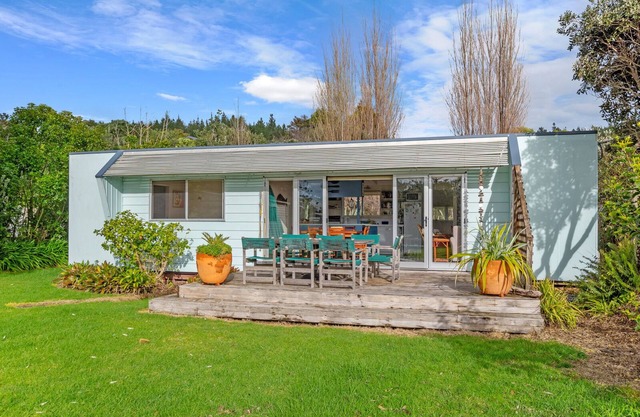 Coastal Cove – Waipu Cove Holiday Home