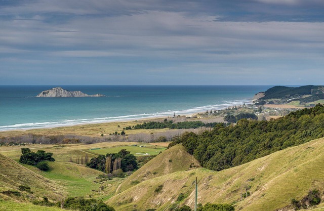 COASTAL HAVEN – WAIMARAMA HOLIDAY HOME, family friendly in Waimarama