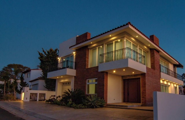 Paraíso Costero en Bajamar - Golf, Lujo, y Exclusividad