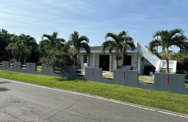 Casa de lujo Playas escondidas frente a la playa-Playa Escondidas Islote Arecibo
