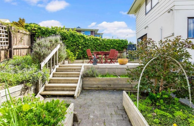 Coastal Retreat Unit close to Beach