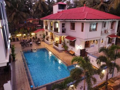 Coastal Suites Apart Hotel - 8 minutes walk to beach