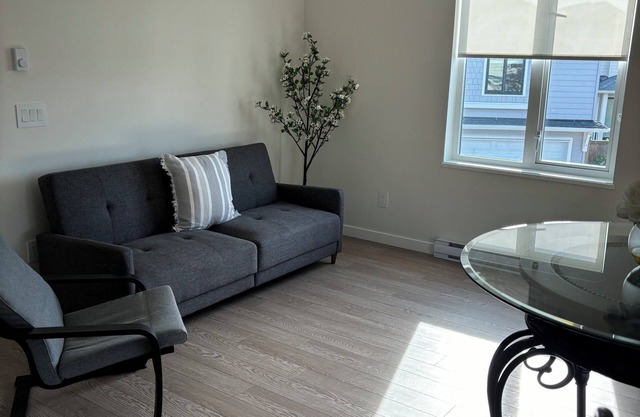Coastal Vibe is minutes from the beach, BC Ferries, Outlet mall, Golf.