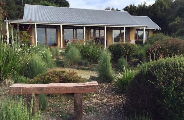 Coastline Cottage Fish Creek-Impresionantes vistas costeras y cerca del paseo de Wilson