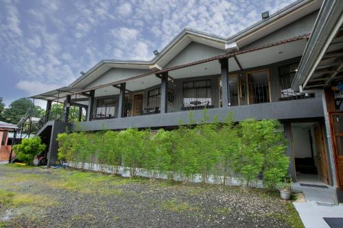Coati Arenal Lodge