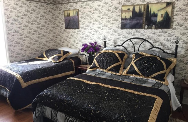 Cobblestone Bed and Breakfast