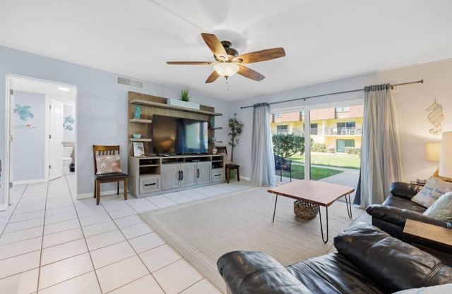 Cocoa Beach Club- Condo on the Beach!