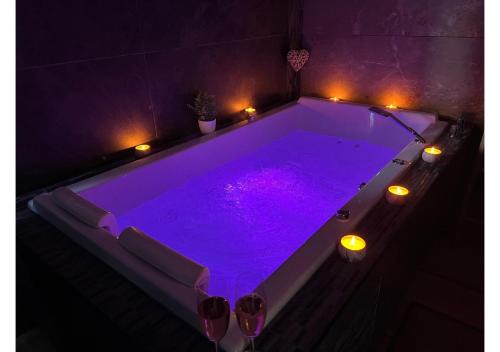 Cocon détente pour 2 avec hammam et jacuzzi privé Mer Lac Piscine