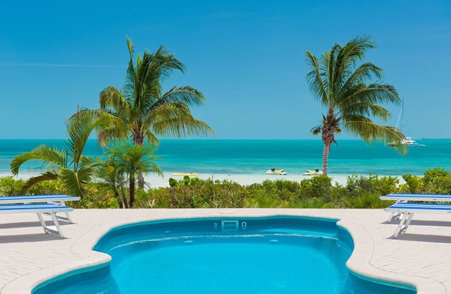 Coconut Beach Villa !! FRENTE AL MAR Sapodilla Bay Beach! Diversión para toda la familia!