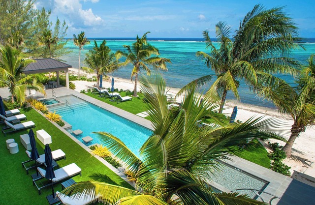 Coconut Grove Suite, Bodden Town by Personal Villas - Gentle Caribbean Breeze