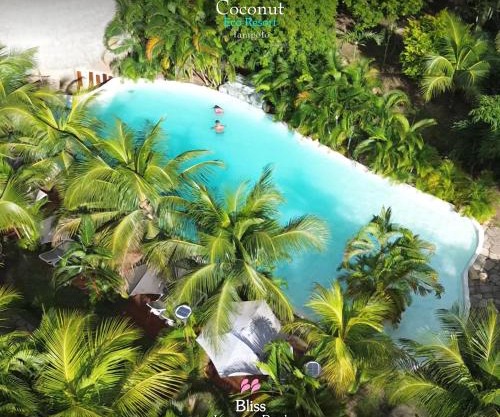 COCONUT TARAPOTO - ECO RESORT