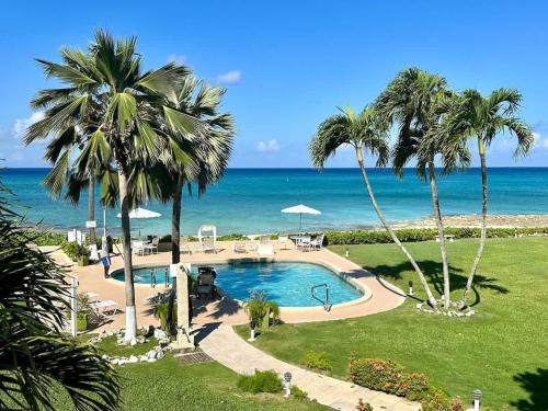 Cocoplum #8 Condo
