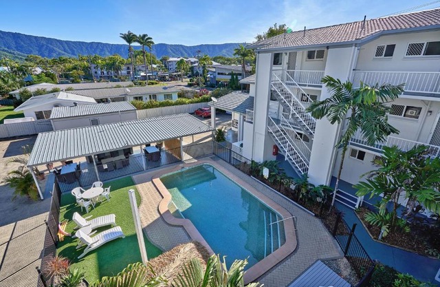 Cocos Holiday Apartments