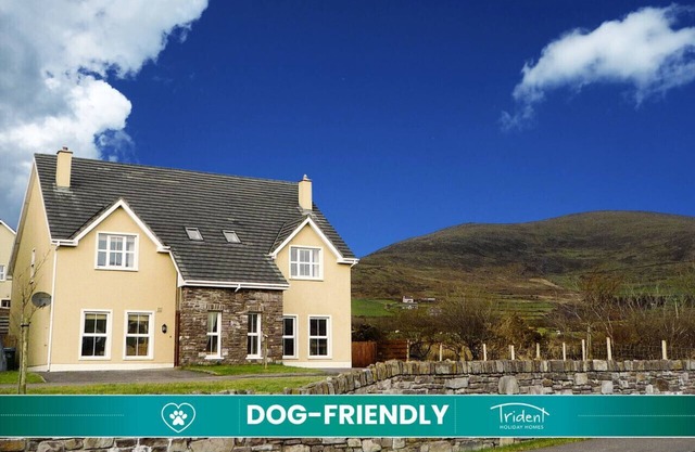 Cois Chnoic Holiday Home Dingle