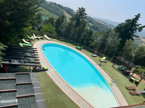 Colle Sul Lago