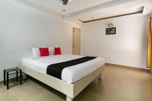 Collection O Hotel Highway Grand