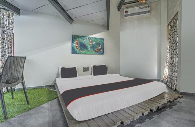Collection O 80852 Hotel Nirva