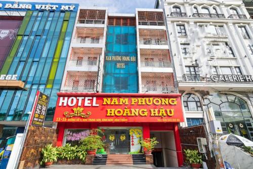 Collection O Nam Phuong Hoang Hau Near Lotte Mart