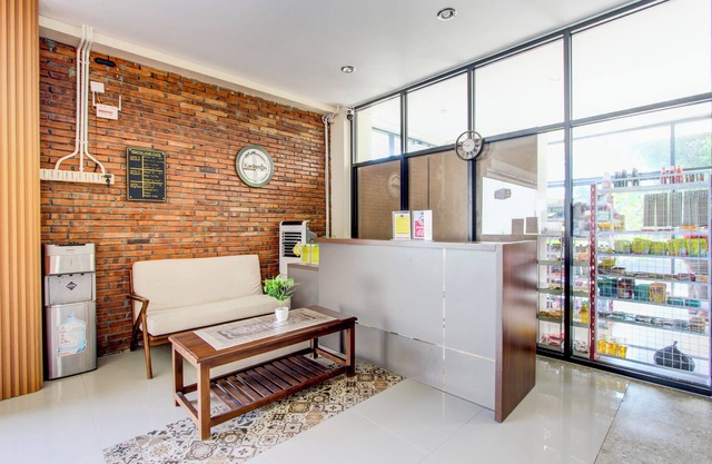 Collection O Solo near Universitas Muhammadiyah Surakarta formerly Kedaton Home