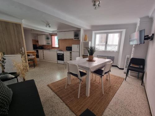 Collioure - Appartement T2 4 personnes au cœur du village - FR-1-309-528