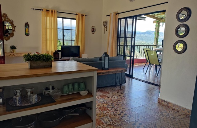 Colonial Suite Constanza (ChulaVista)