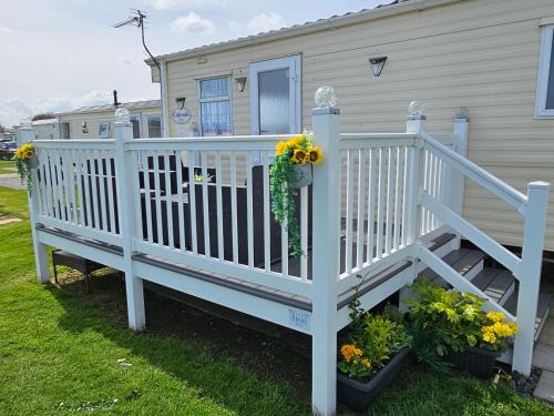 Colorado Caravan Hire at Skipsea Sands Holiday Park