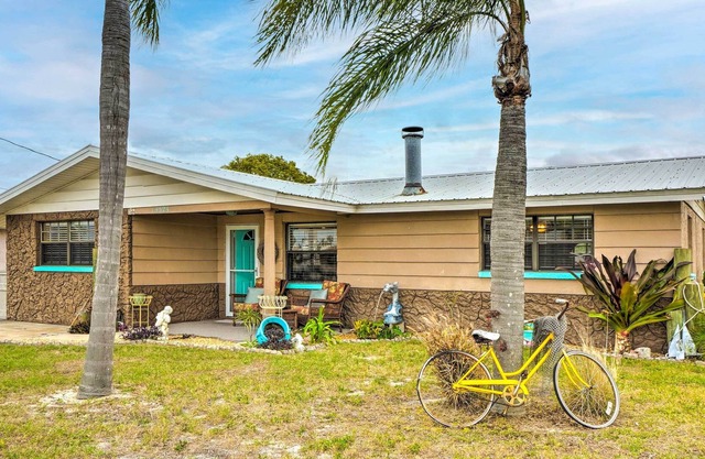 NEW! Colorful Hudson Home on Canal w/ Boat Dock!