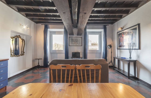 Colosseo Modern Apartment